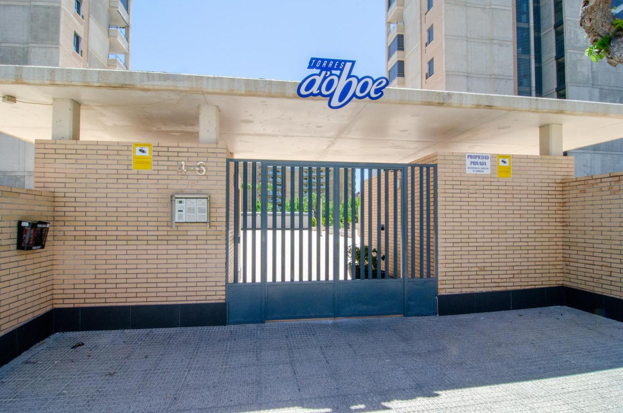 Torre D'Oboe Apartments Бенідорм Екстер'єр фото
