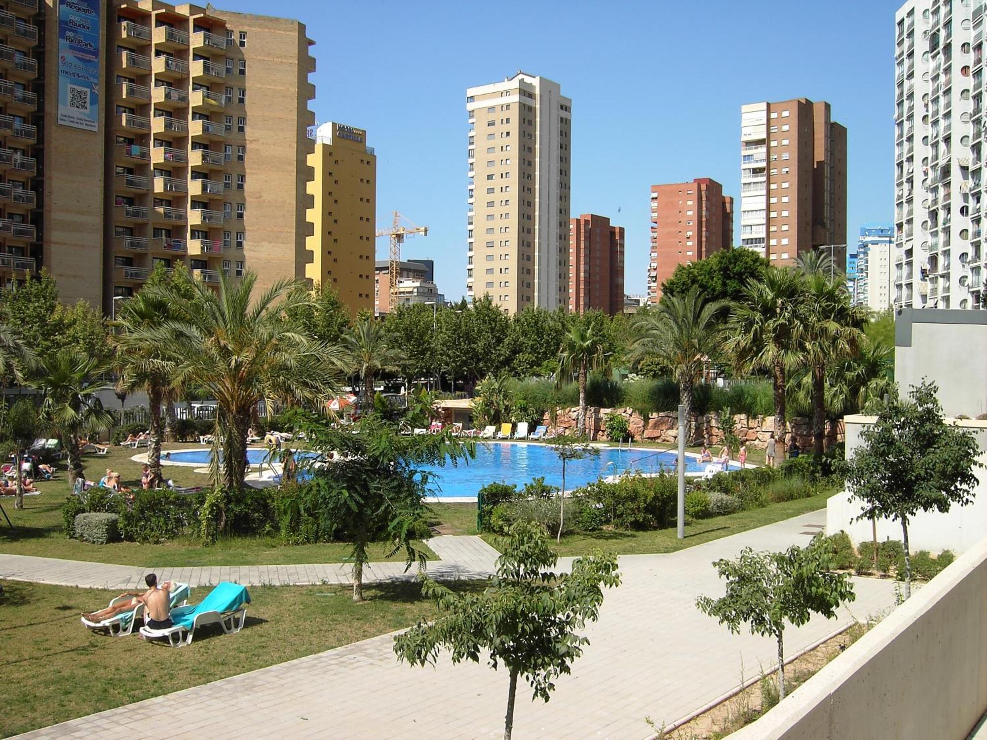 Torre D'Oboe Apartments Бенідорм Екстер'єр фото